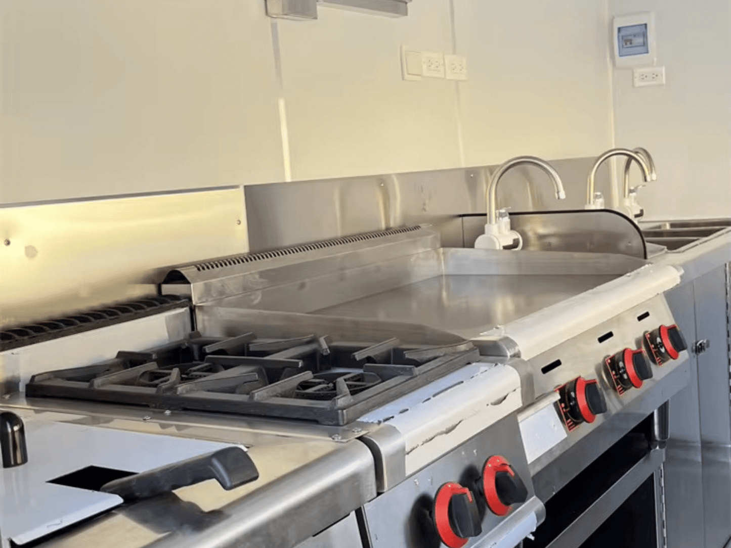 Container Kitchens - Kozzi Space